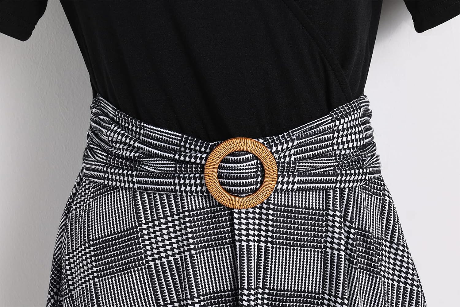 Women's Elegant Criss-Cross V Neck Vintage Short Sleeve Work Casual Fit and Flare Tea Dress with Pockets